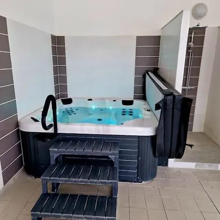 Charmante Petite Maison Pour 4 Personnes Cdc Fr90c10g Dom wakacyjny Dolus d'Oléron